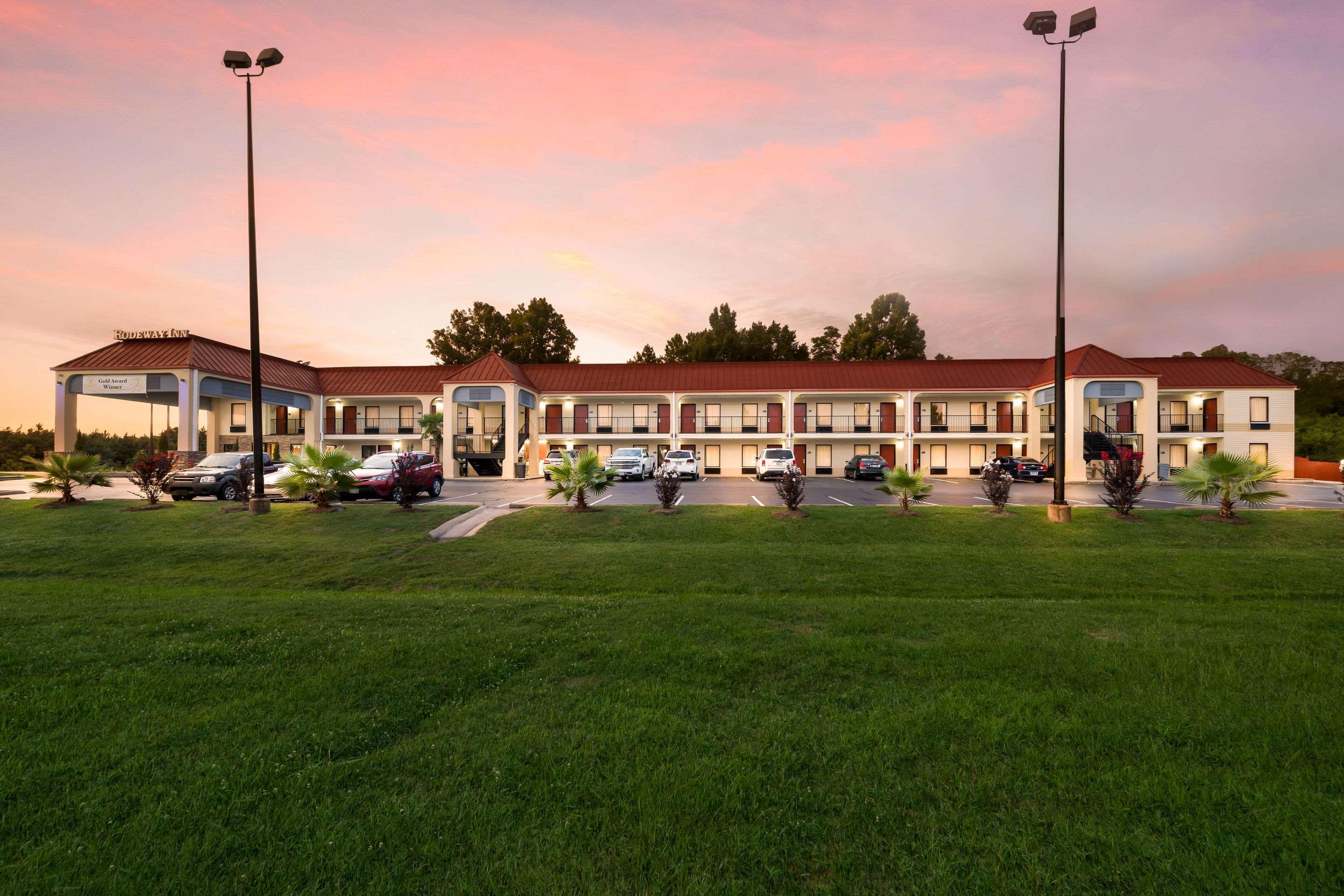 Surestay Hotel By Best Western Meridian Ngoại thất bức ảnh